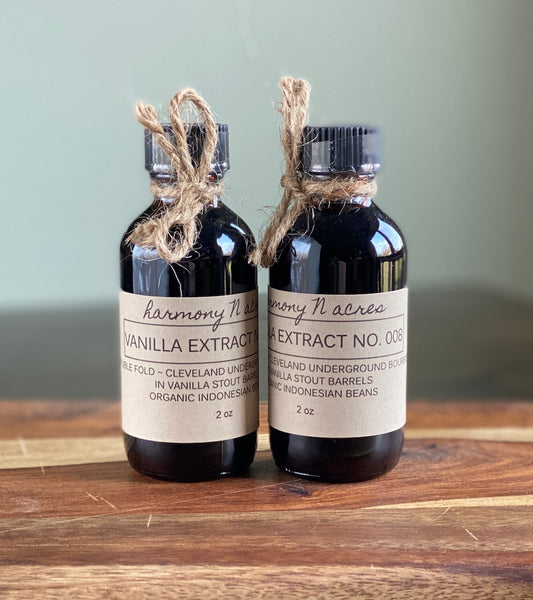 SOLD OUT~Vanilla Extract NO.008 ~ Indonesian Beans on Cleveland Underground